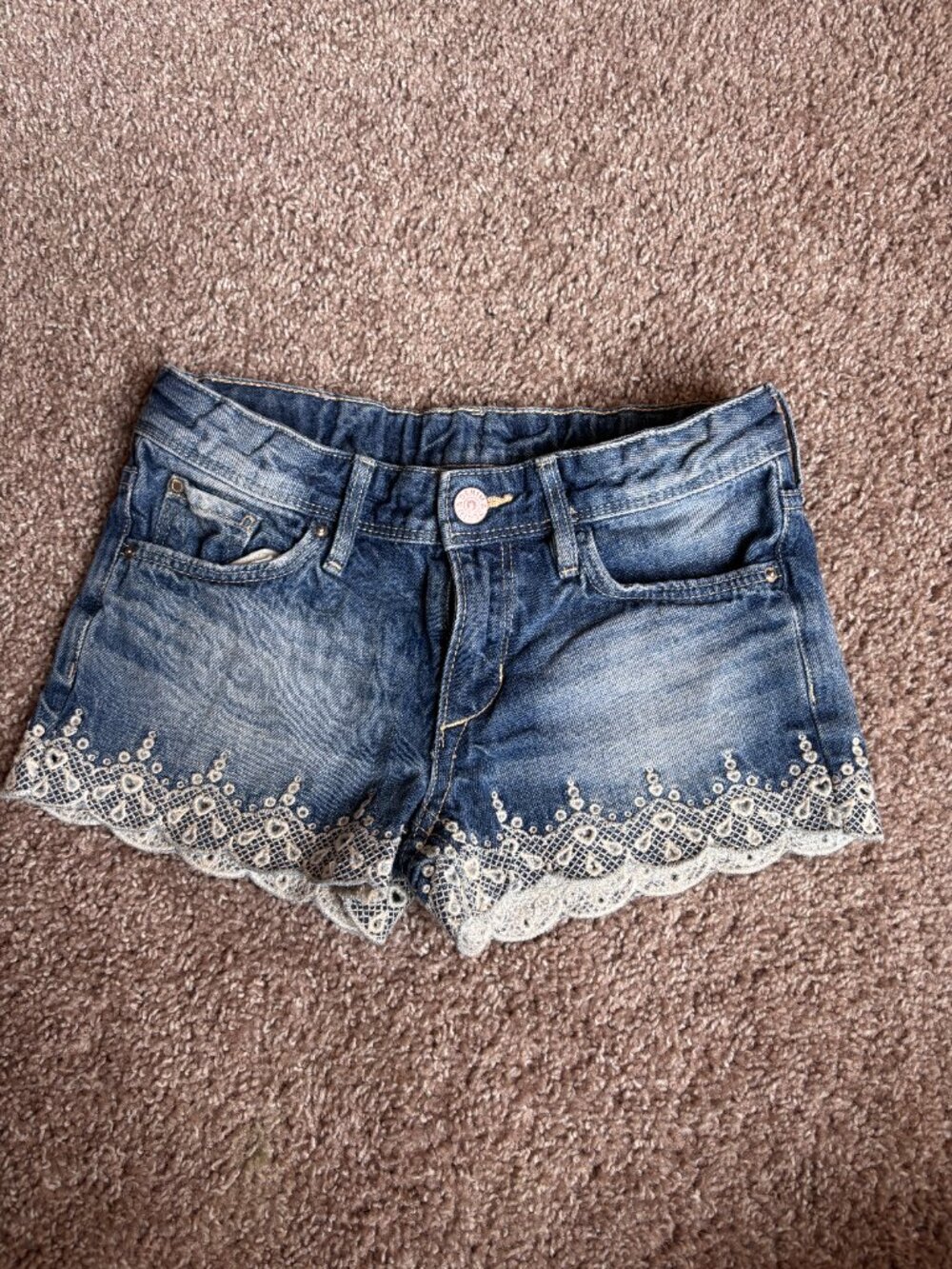 H&M Denim Shorts Size 7/8 Embroidered Scalloped Hem Lace